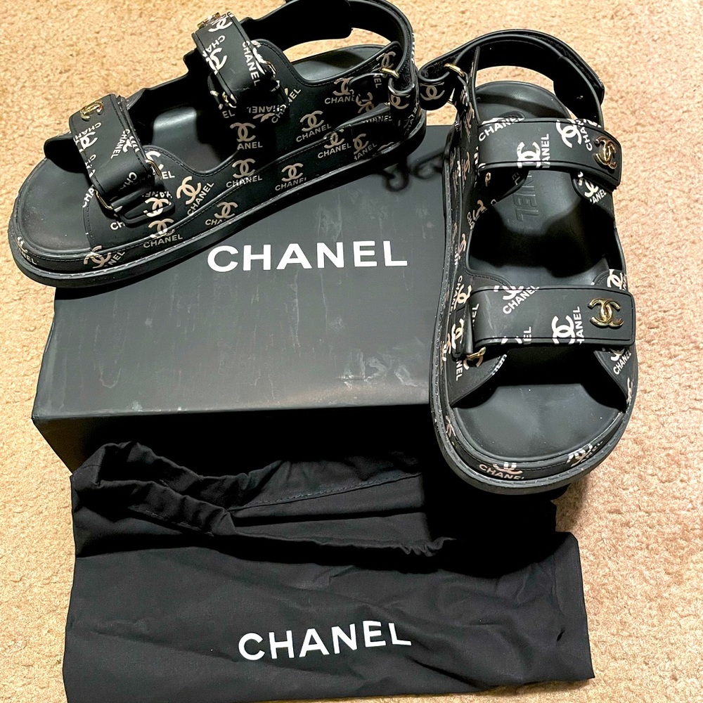 COPY - Black Chanel slides